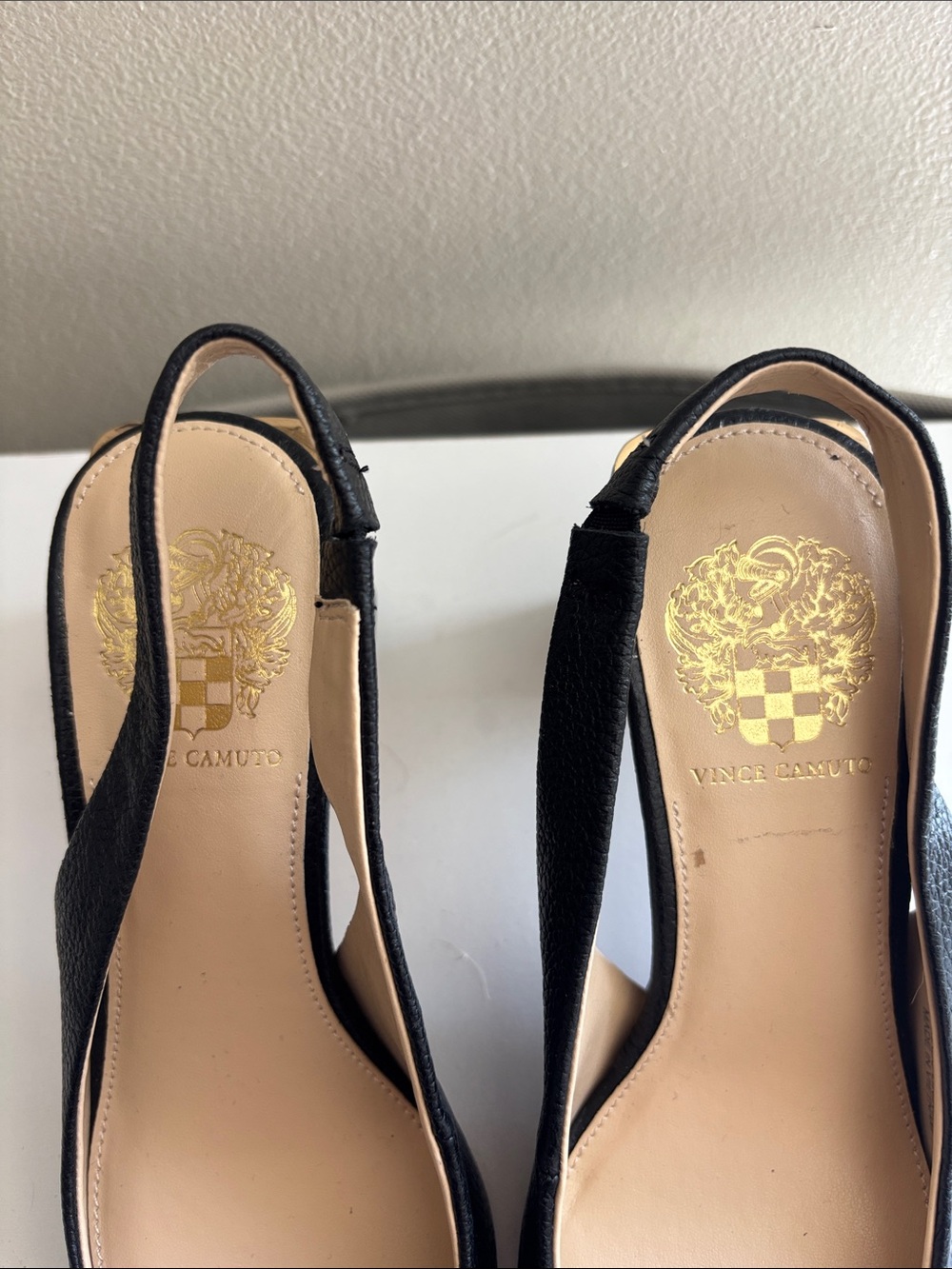 Vince Camuto Black Pointed Toe Slingback Pumps - Picture 3 of 5